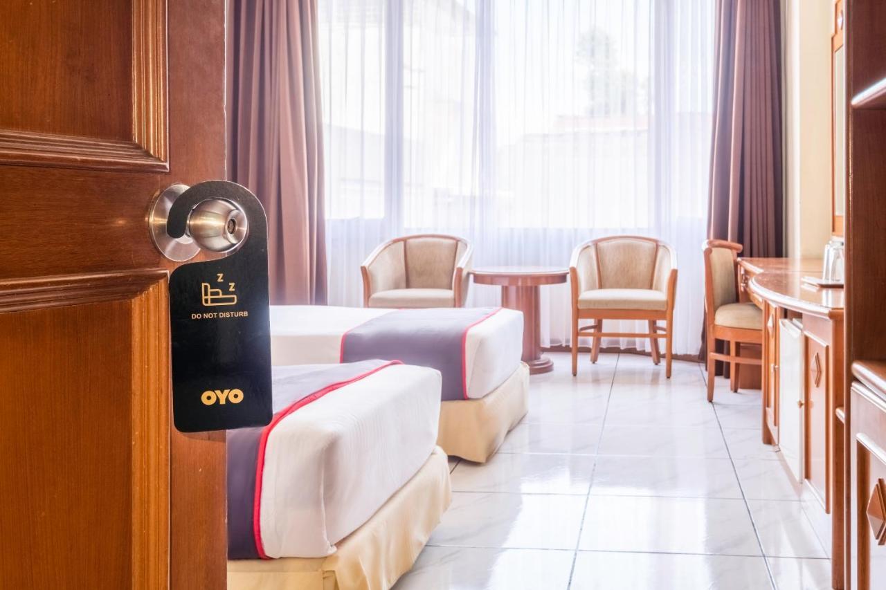 Collection O 25 Hotel Baltika باندونج المظهر الخارجي الصورة